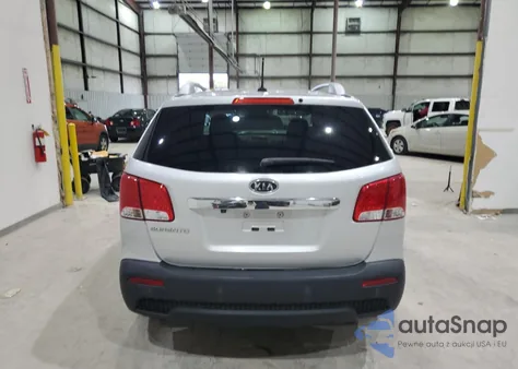 2013 Kia Sorento Lx из США, поврежденный, VIN 5XYKT3A62DG370466